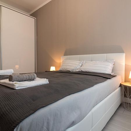 Comfortable & Lovely Apartment 贝尔格莱德 外观 照片
