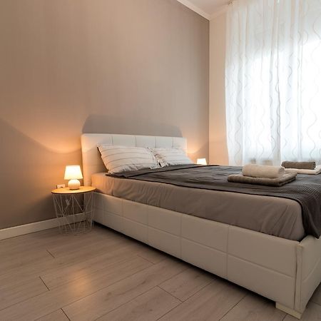 Comfortable & Lovely Apartment 贝尔格莱德 外观 照片