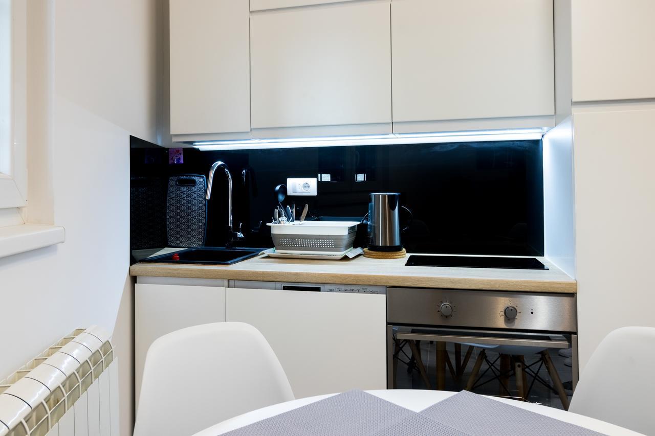 Comfortable & Lovely Apartment 贝尔格莱德 外观 照片