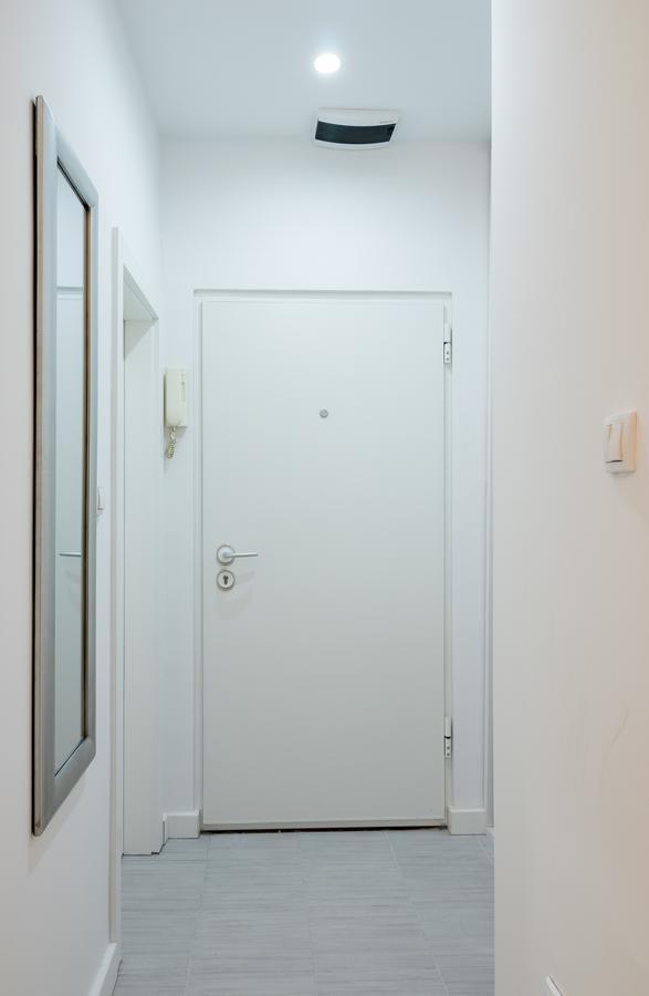 Comfortable & Lovely Apartment 贝尔格莱德 外观 照片