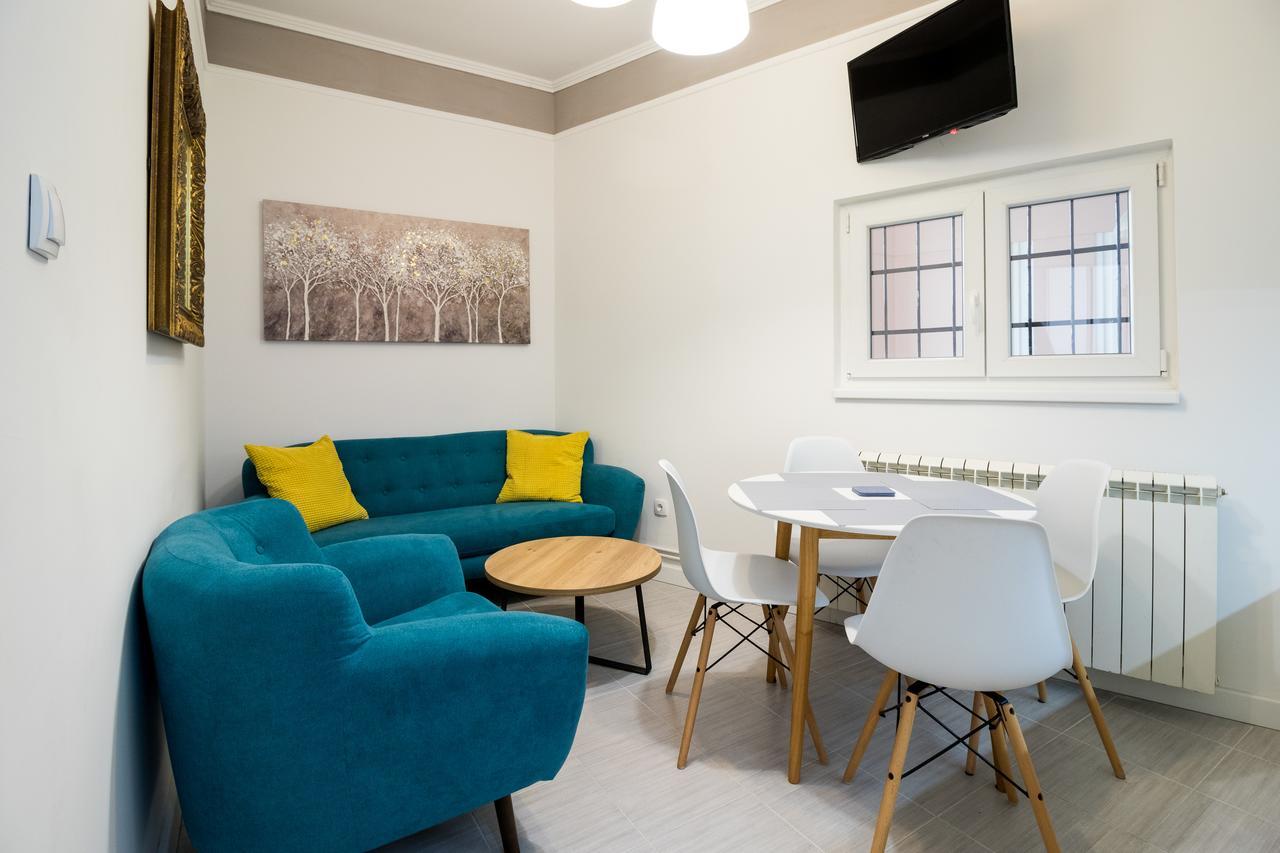 Comfortable & Lovely Apartment 贝尔格莱德 外观 照片